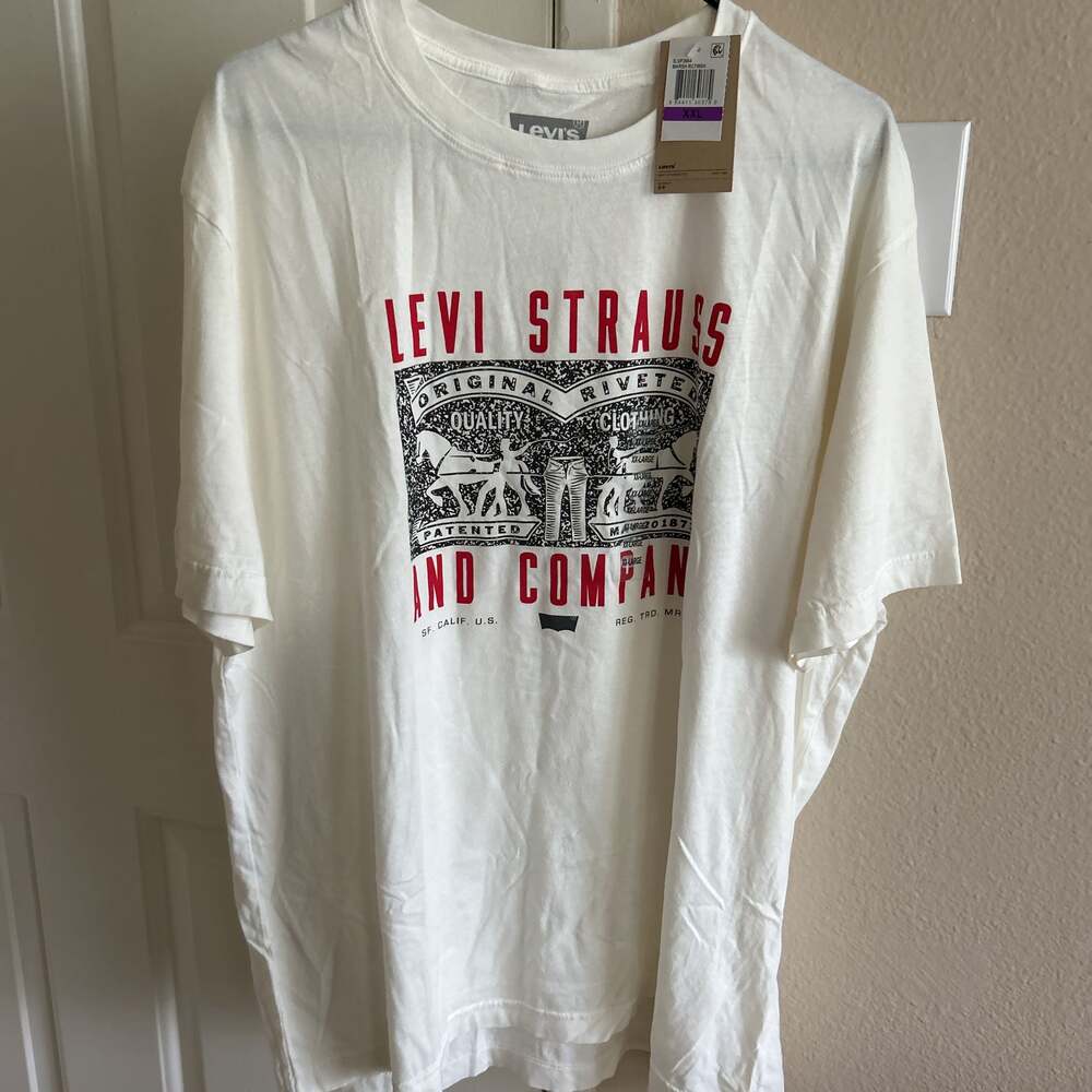 Levi's 2-Horse Graphic T-Shirt in White